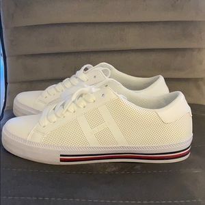 ALMOST BRAND NEW Tommy Hilfiger Shoes